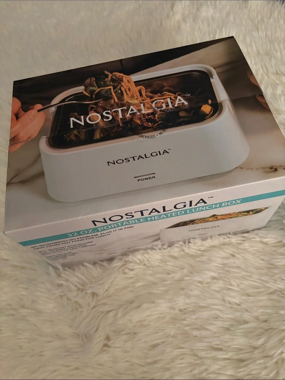Nostalgia White Portable Heated Lunch Box